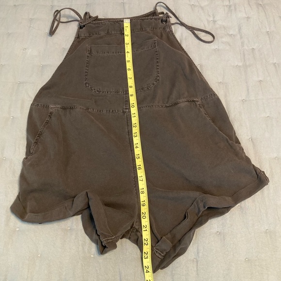 Billabong Wild Pursuit romper - Picture 6 of 9